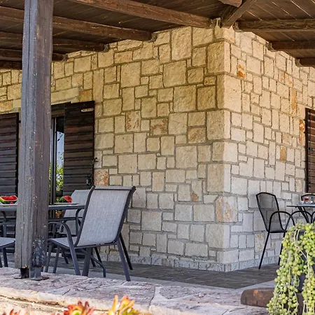 Varta Village - Elea House Дом отдыха *