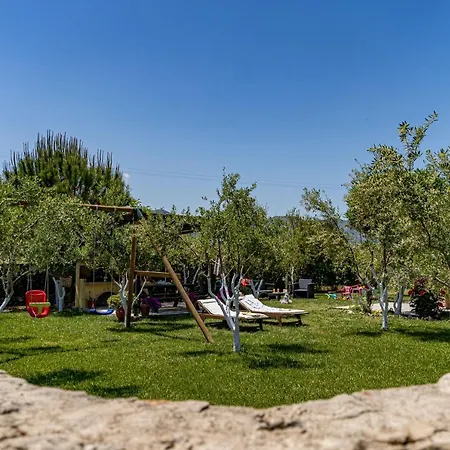Varta Village - Elea House Дом отдыха
