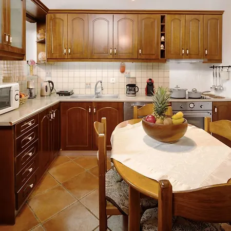 Дом отдыха Varta Village - Elea House *