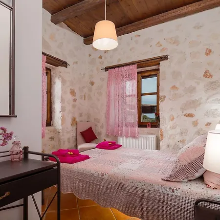 Дом отдыха Varta Village - Elea House *