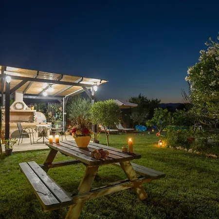 Дом отдыха Varta Village - Elea House *