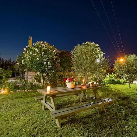 Varta Village - Elea House *