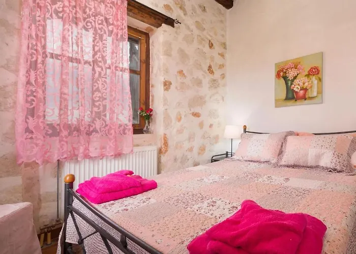 Varta Village - Elea House Tatil Evi *