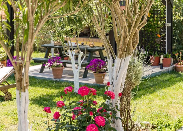 Varta Village - Elea House Tatil Evi *