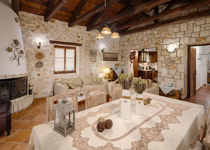 Varta Village - Elea House * Kalipádhon