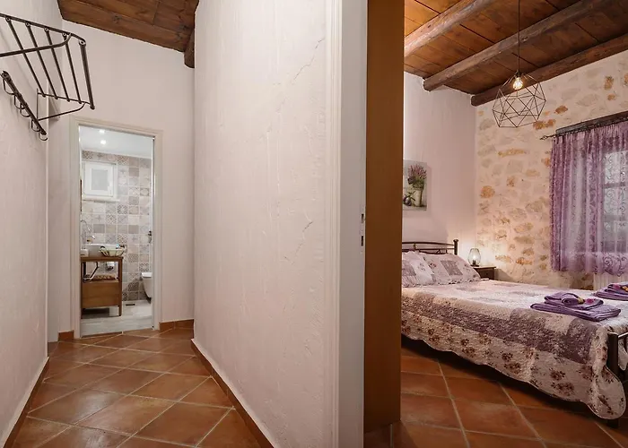 Varta Village - Elea House * Kalipádhon