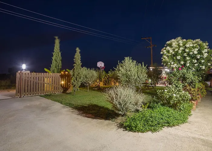Varta Village - Elea House Tatil Evi Kalipádhon