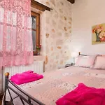Varta Village - Elea House Casa de Férias *