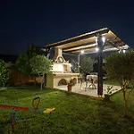 Casa de Férias Varta Village - Elea House Kalipádhon