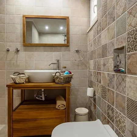 Varta Village - Elea House * Kalipádhon