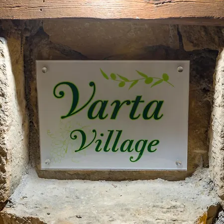 Varta Village - Elea House 度假居 *
